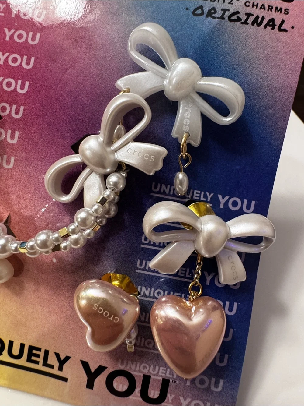 CROCS Pearl Pink Heart & Bow Charm Bracelet Jibbitz Set